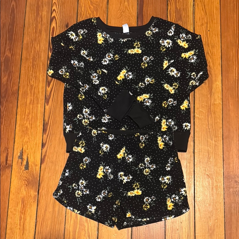 Old Navy Black and Yellow Floral Set